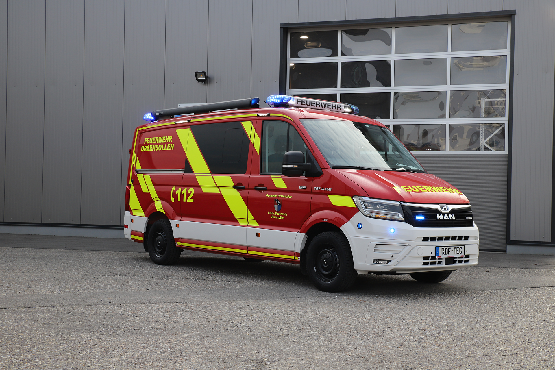 Frontansicht MZF auf MAN TGE an die Feuerwehr Ursensollen